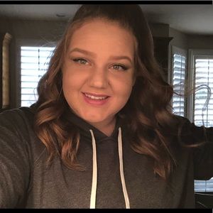 Meet your Posher, Bailey